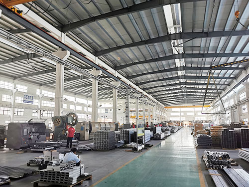 五金车间降温案例